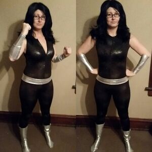 DC Comics Donna Troy Cosplay Costume Halloween